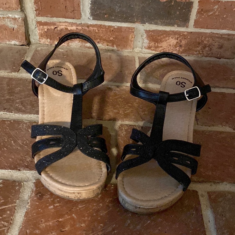 Healed open toed shoes